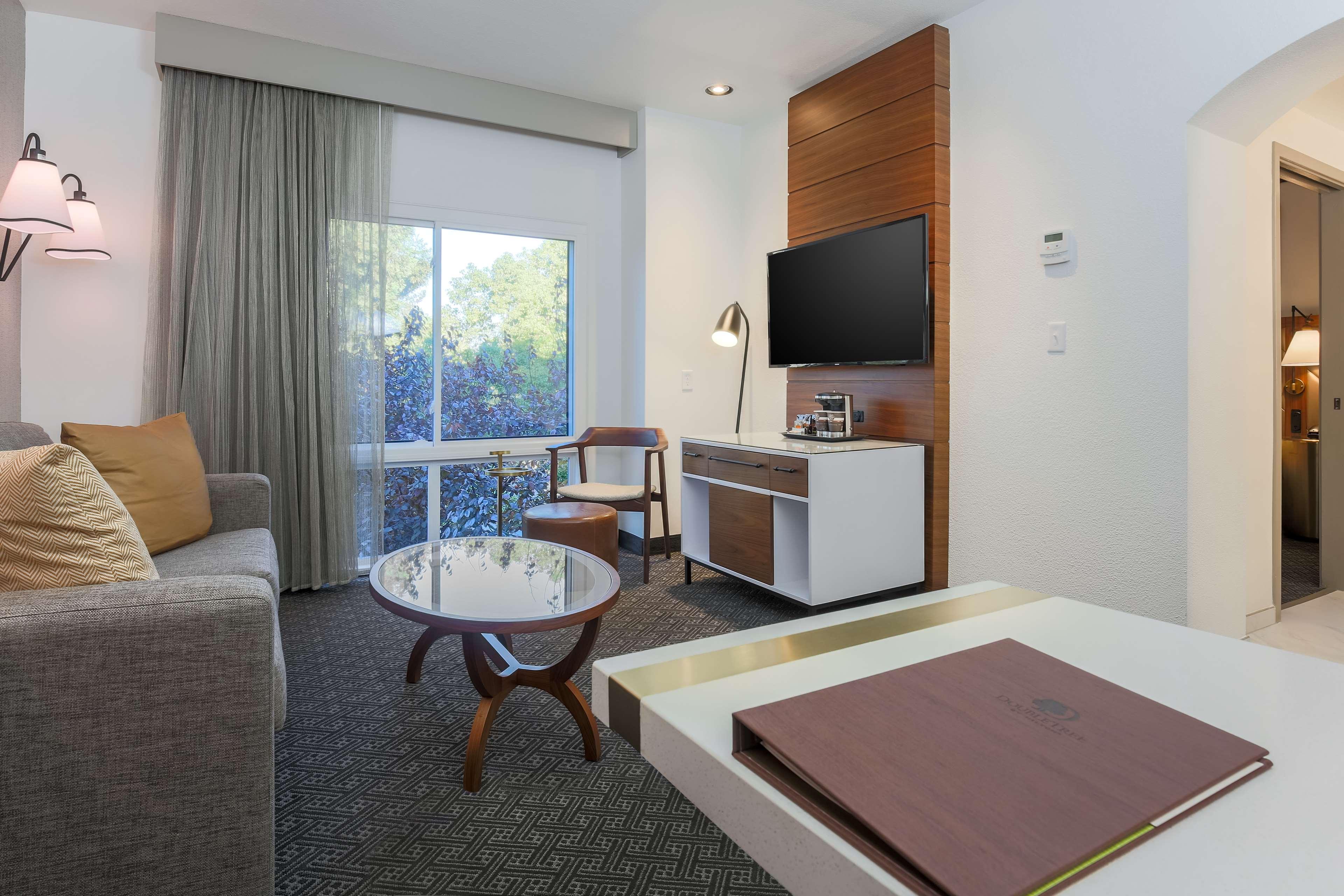 Doubletree Suites By Hilton Hotel Sacramento - Rancho Cordova Eksteriør bilde