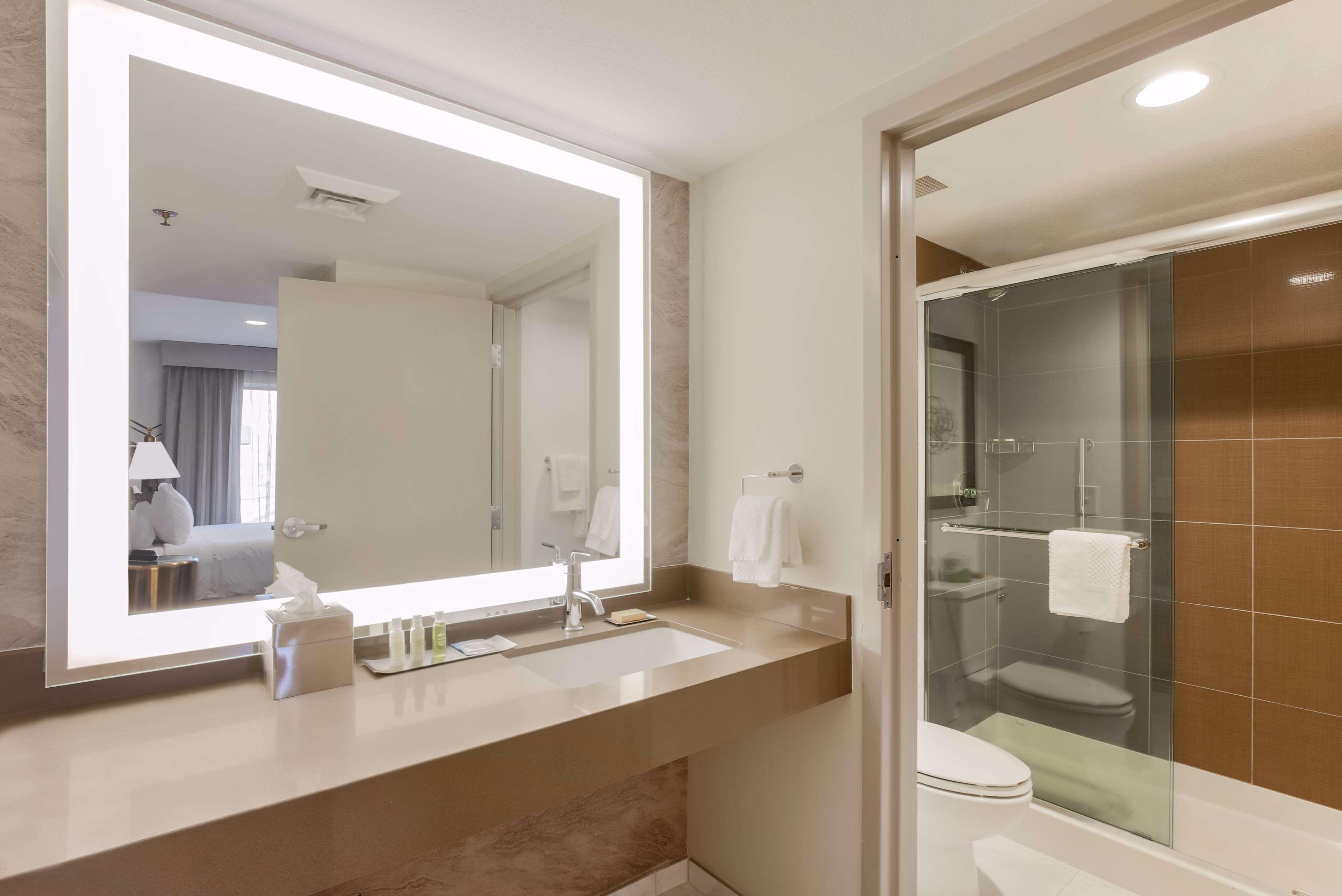 Doubletree Suites By Hilton Hotel Sacramento - Rancho Cordova Eksteriør bilde