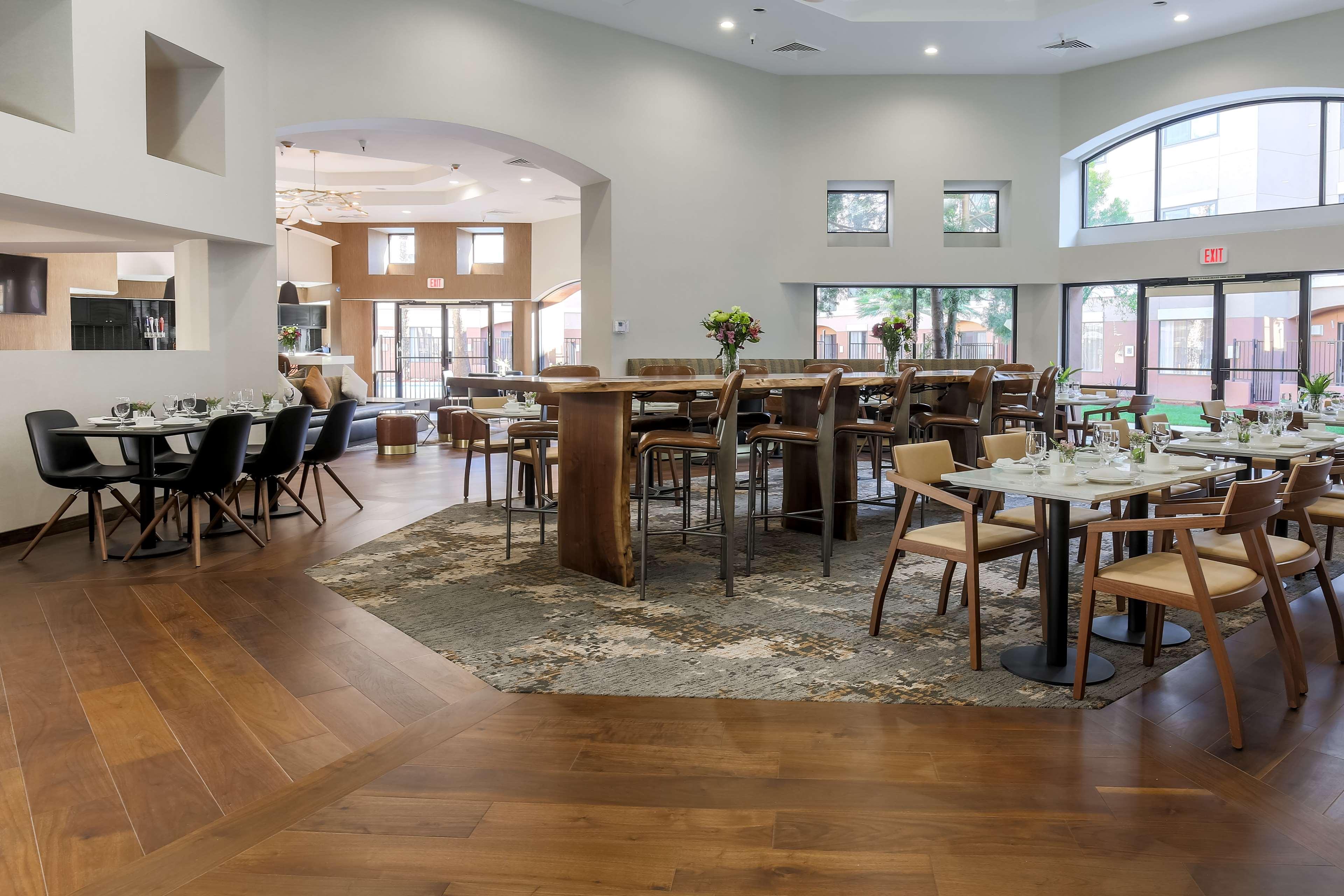 Doubletree Suites By Hilton Hotel Sacramento - Rancho Cordova Eksteriør bilde