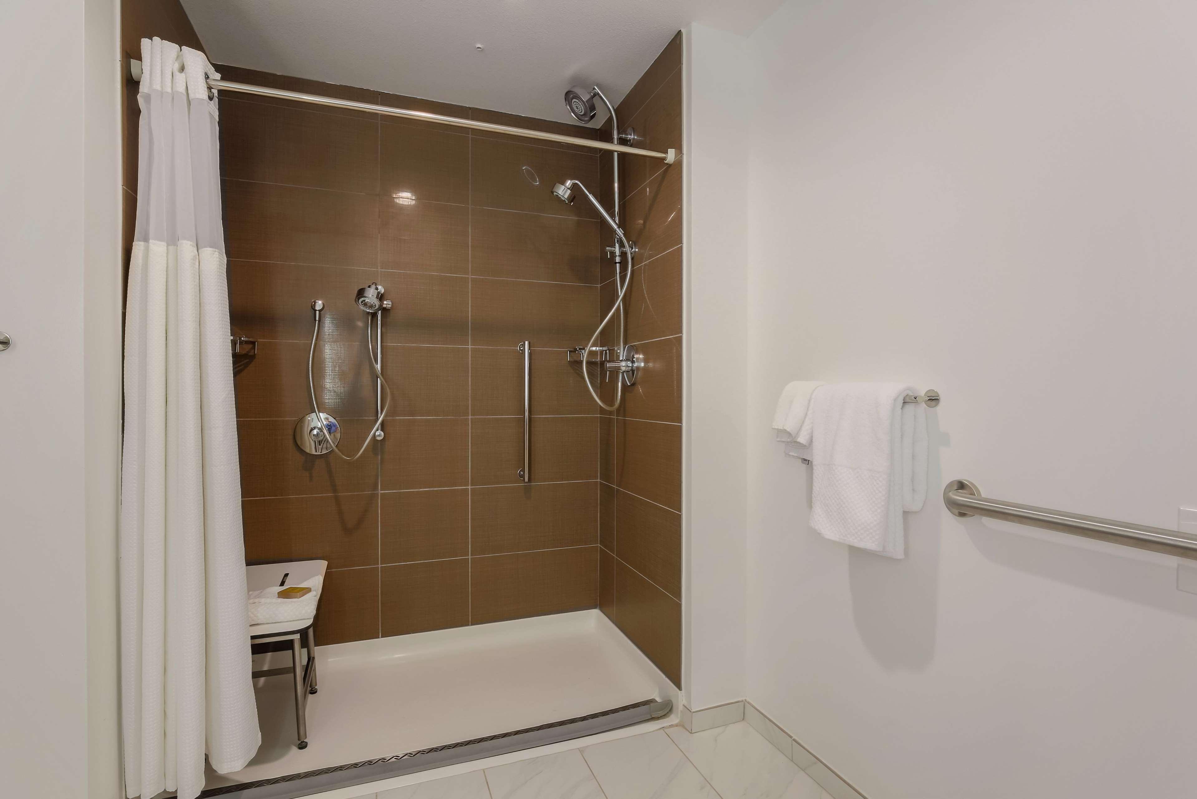 Doubletree Suites By Hilton Hotel Sacramento - Rancho Cordova Eksteriør bilde