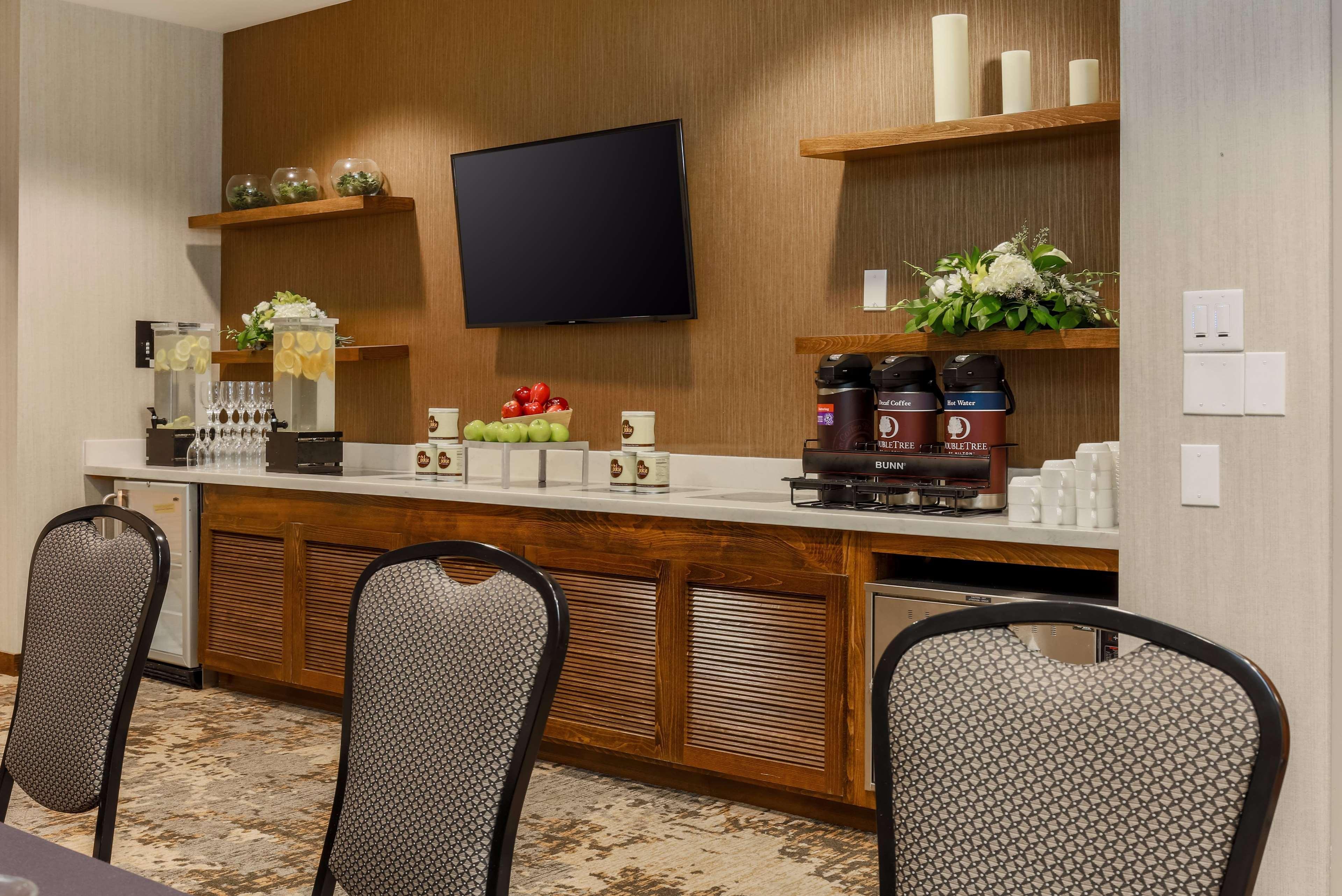 Doubletree Suites By Hilton Hotel Sacramento - Rancho Cordova Eksteriør bilde