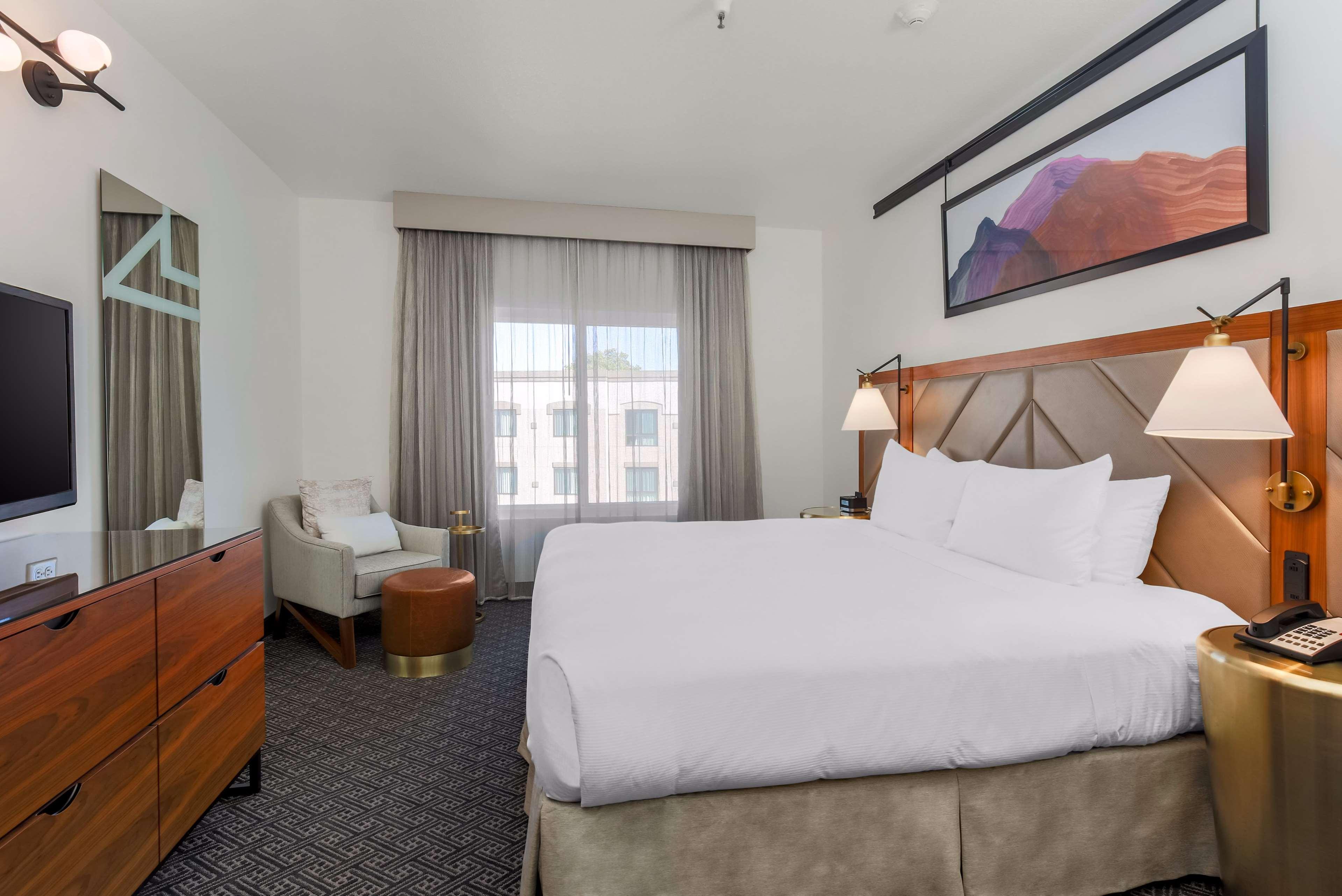 Doubletree Suites By Hilton Hotel Sacramento - Rancho Cordova Eksteriør bilde
