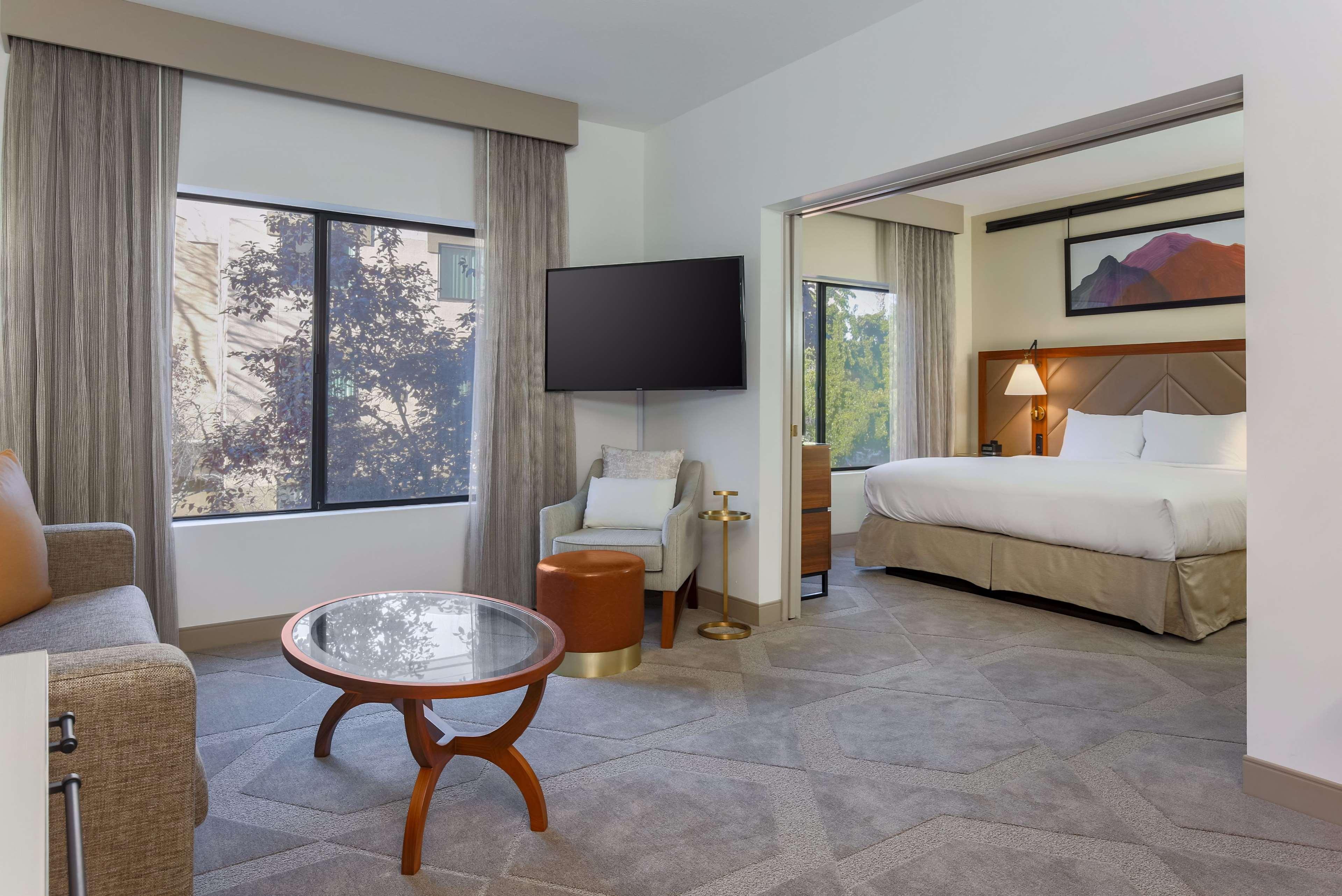 Doubletree Suites By Hilton Hotel Sacramento - Rancho Cordova Eksteriør bilde