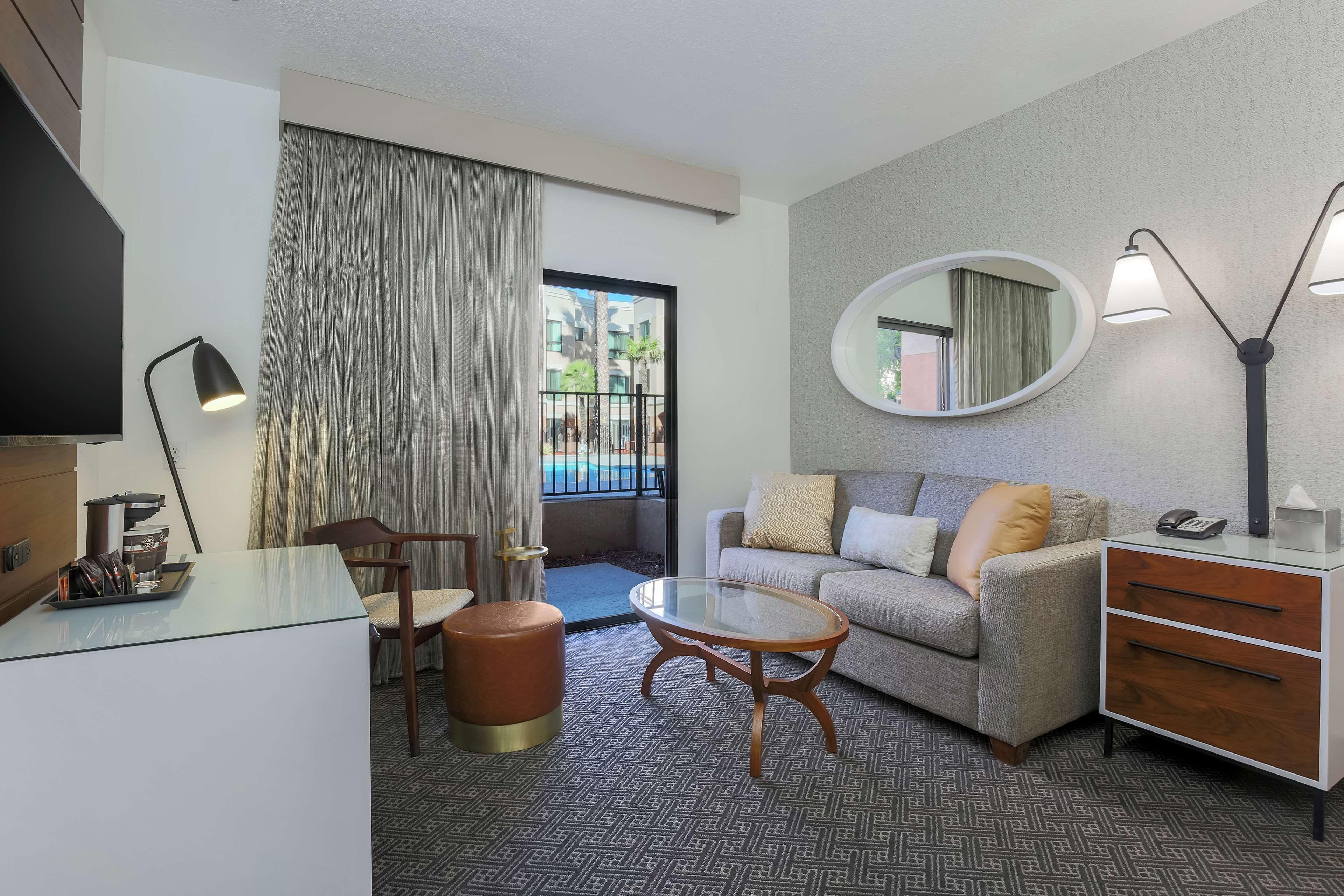 Doubletree Suites By Hilton Hotel Sacramento - Rancho Cordova Eksteriør bilde
